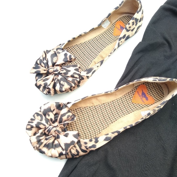 rocket dog leopard flats